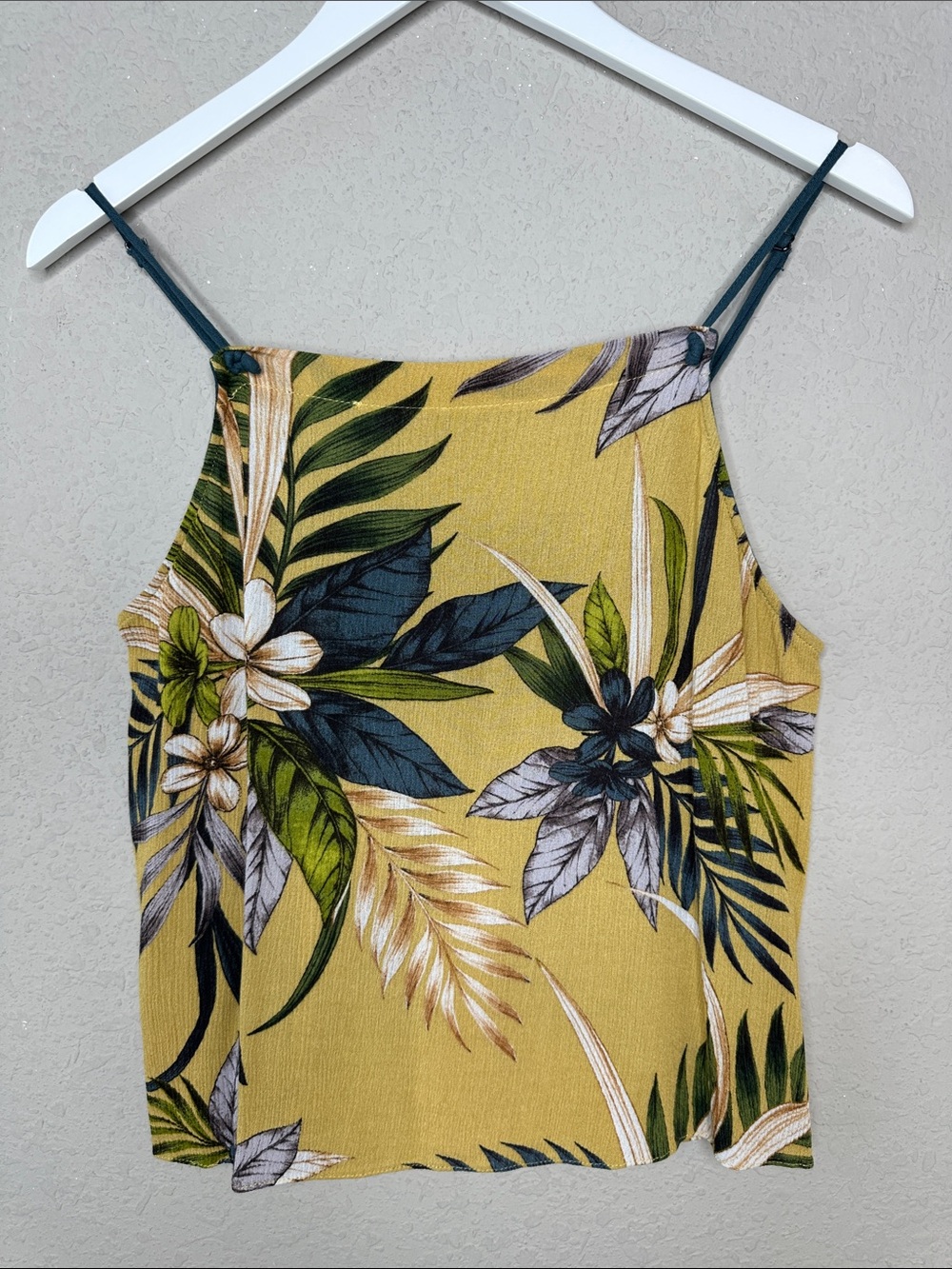 Midnight Bakery Women's‎ Aloha Print Cami & Shorts Pajama Set Size Small